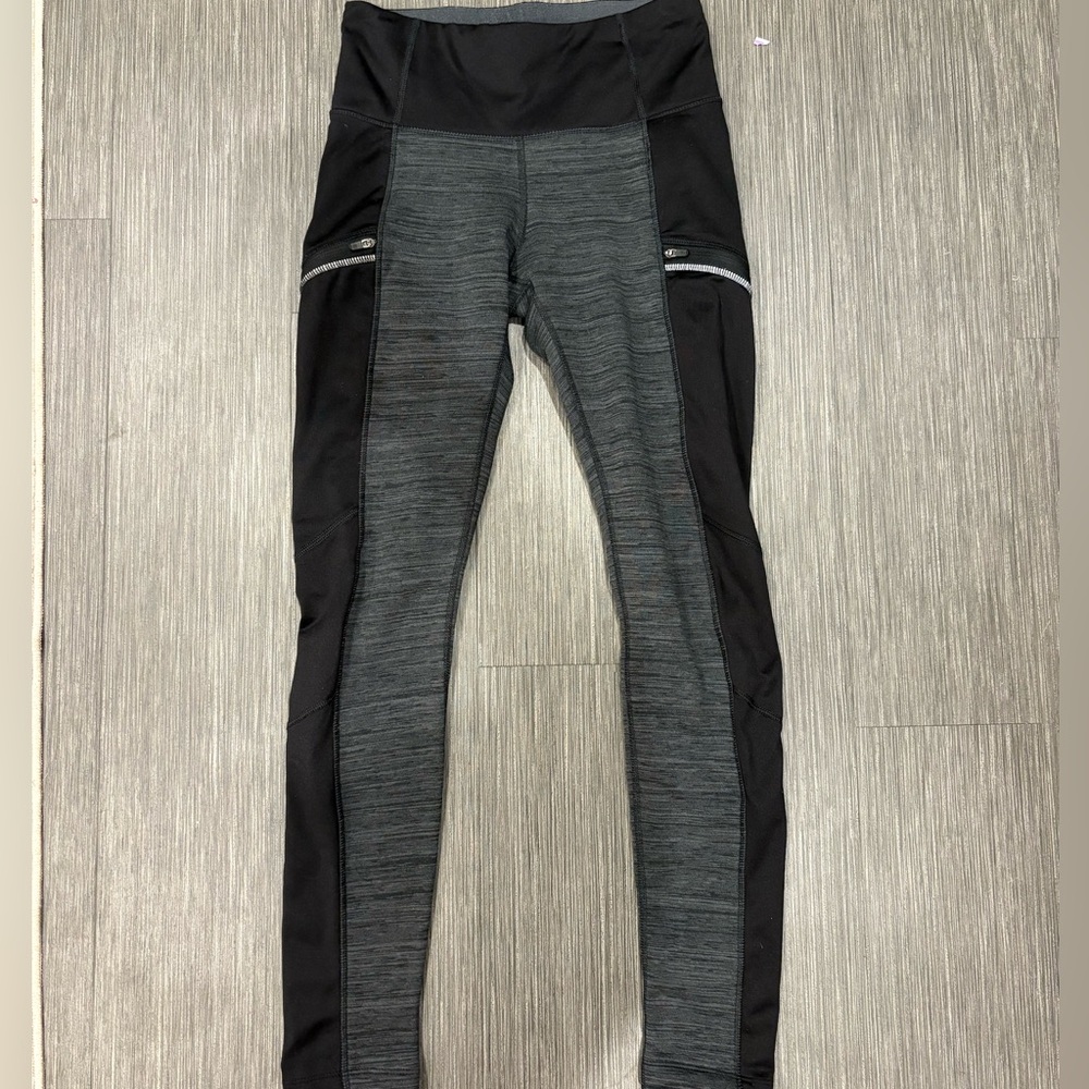 Athleta Black and Gray Leggings